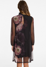 Lataa kuva Galleria-katseluun, Mekko