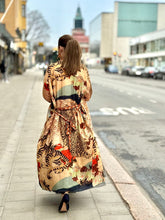 Lataa kuva Galleria-katseluun, Kimono
